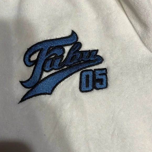 Forever 21 and FUBU collab cropped y2k hoodie - Picture 2 of 3